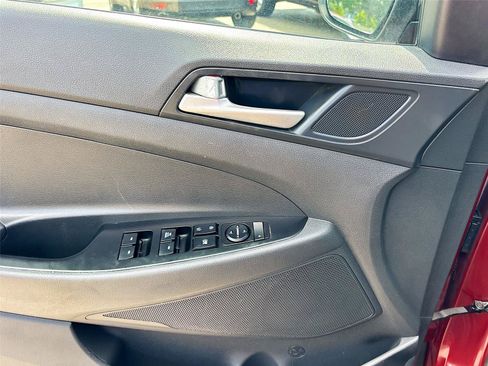 Used 2019 Hyundai Tucson SE FWD image 17