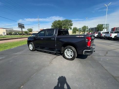 Used 2023 Chevrolet Silverado 1500 LTZ AWD/4WD image 6