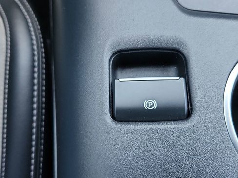 Used 2024 Ford Mustang Coupe image 13