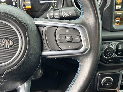 Used 2023 Jeep Wrangler Rubicon w/ Steel Bumper Group image 29