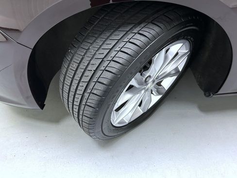 Used 2020 Chevrolet Malibu LT image 23