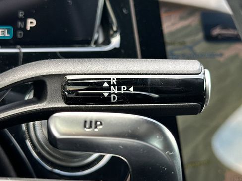 New 2026 Mercedes-Benz E 53 AMG e 4MATIC Sedan image 17