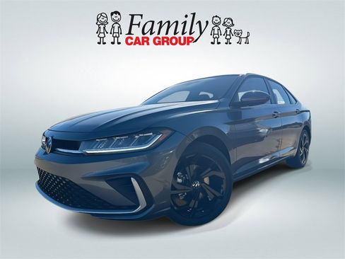 New 2026 Volkswagen Jetta SE image 1