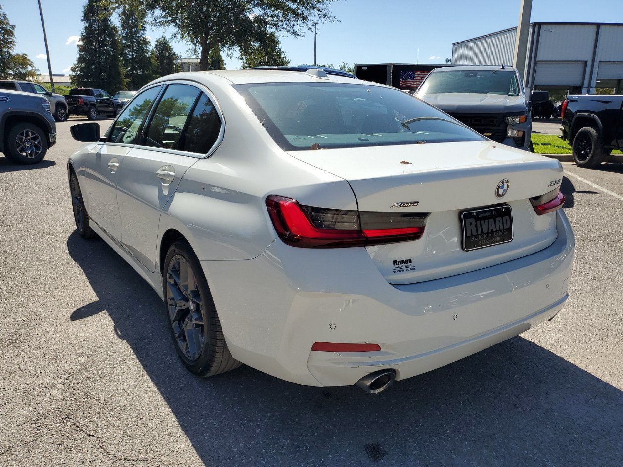 Used 2026 BMW 330i xDrive Sedan AWD/4WD image 3