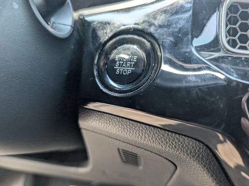 Used 2025 Honda Civic Sport image 14