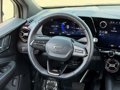 Used 2025 Chevrolet Blazer EV RS image 18