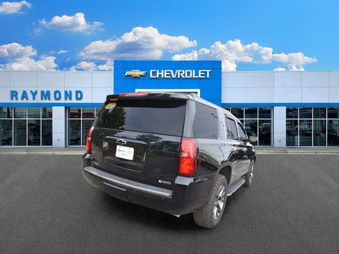 Used 2017 Chevrolet Tahoe Premier AWD/4WD image 3