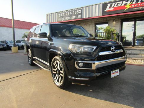 Used 2016 Toyota 4Runner SR5 image 6