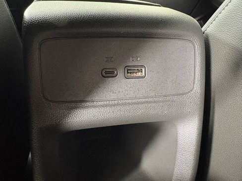 Used 2025 Buick Envista Preferred FWD image 44