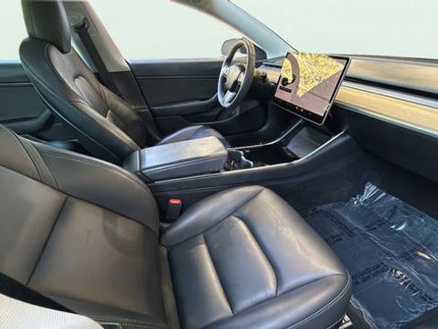 Used 2020 Tesla Model 3 Long Range AWD/4WD image 21