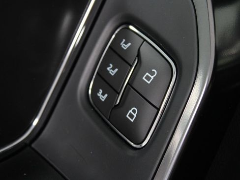 New 2025 Ford F150 Platinum w/ FX4 Off-Road Package image 41