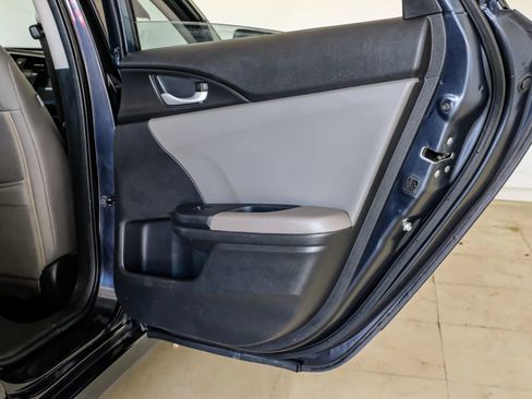 Used 2016 Honda Civic EX image 41