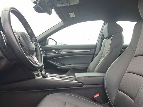 Used 2021 Honda Accord Sport image 13
