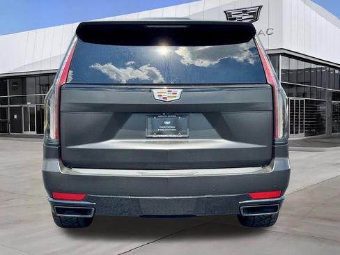 Certified 2022 Cadillac Escalade Sport w/ Touring Package AWD/4WD image 6