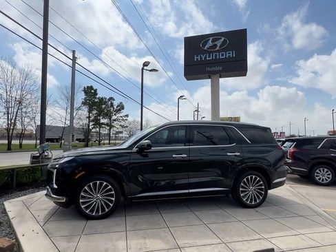 Used 2023 Hyundai Palisade Calligraphy image 5