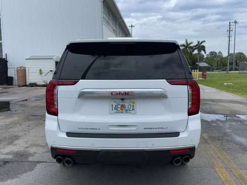 Used 2024 GMC Yukon XL Denali AWD/4WD image 6