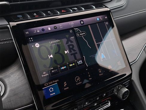 Certified 2023 Jeep Grand Cherokee Overland w/ Advanced Protech Group III image 30