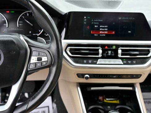 Used 2019 BMW 330i Sedan image 24