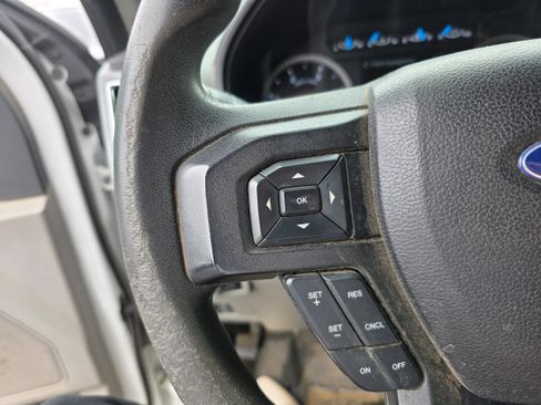 Used 2017 Ford F350 XLT w/ XLT Value Package image 13