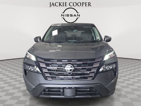 New 2026 Nissan Rogue SV w/ Cold Weather Package AWD/4WD image 2