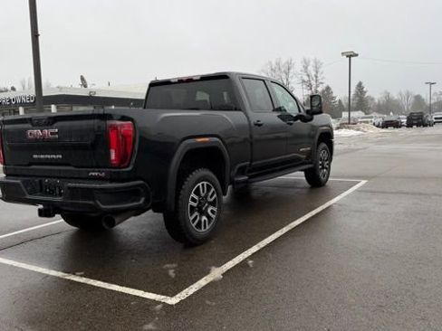 Used 2022 GMC Sierra 2500 AT4 w/ Gooseneck/5TH Wheel Package image 10