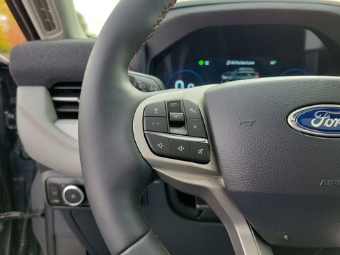 New 2026 Ford Explorer Active w/ Active Comfort Package image 23