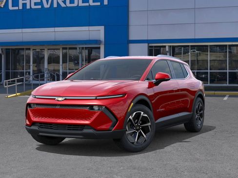 New 2026 Chevrolet Equinox EV LT image 6