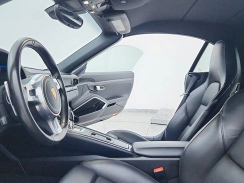 Used 2015 Porsche 911 Turbo S image 15