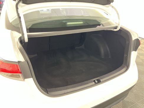 Used 2023 Toyota Corolla LE image 26