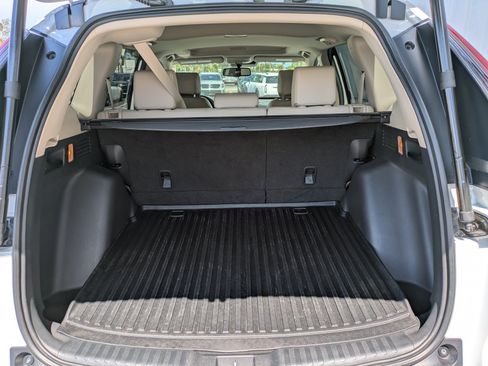 Used 2021 Honda CR-V EX-L image 10