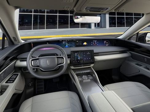 New 2026 Lincoln Nautilus Premier image 9