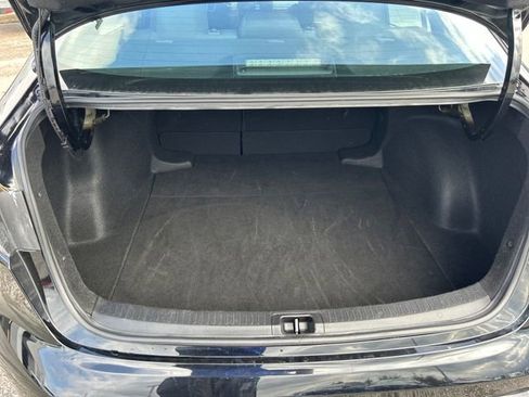 Used 2024 Toyota Corolla SE image 41