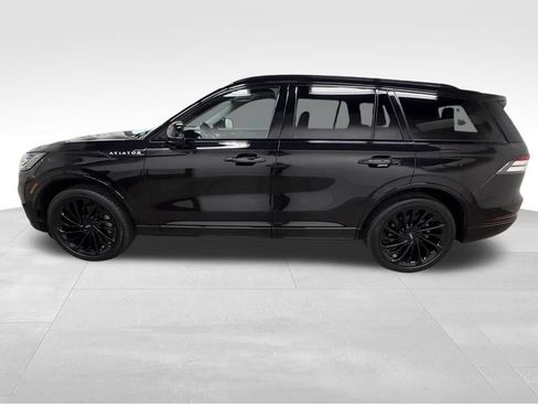 Used 2025 Lincoln Aviator Reserve w/ Jet Appearance Package AWD/4WD image 5