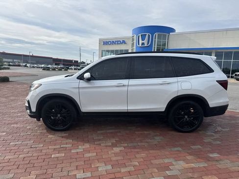 Used 2022 Honda Pilot Black Edition image 11