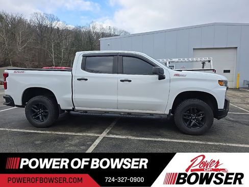 Used 2019 Chevrolet Silverado 1500 Custom Trail Boss w/ Custom Convenience Package image 4