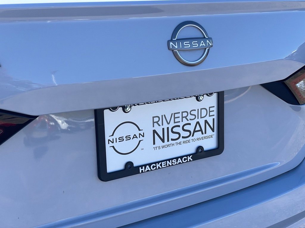 Certified 2024 Nissan Altima 2.5 SR w/ SR Premium Package FWD image 32