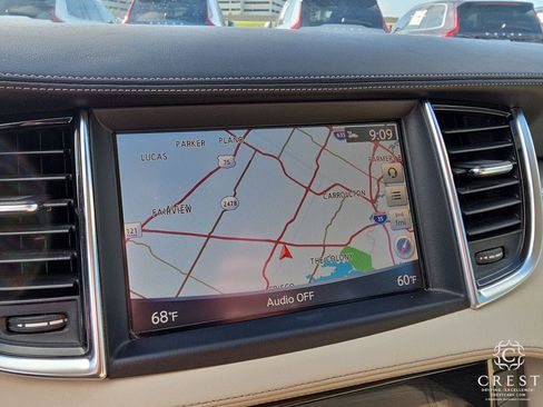 Used 2019 INFINITI QX50 Luxe w/ Navigation Package image 18