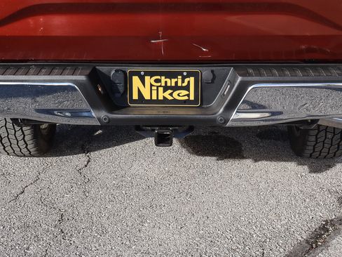 Used 2017 Ford F150 XLT w/ Equipment Group 302A Luxury image 13