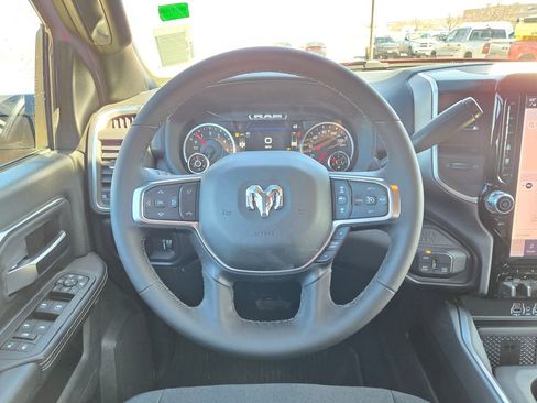 New 2026 RAM 2500 Big Horn AWD/4WD image 17
