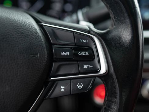 Used 2019 Honda Accord Sport image 35