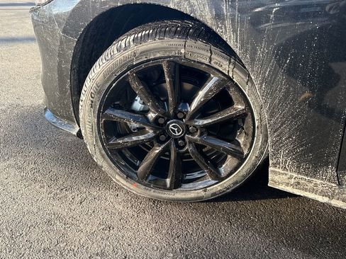 New 2026 MAZDA MAZDA3 Hatchback w/Premium Plus Pkg image 27