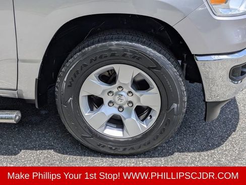 Used 2022 RAM 1500 Big Horn RWD image 10