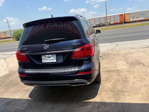 Used 2013 Mercedes-Benz GL 450 4MATIC image 12