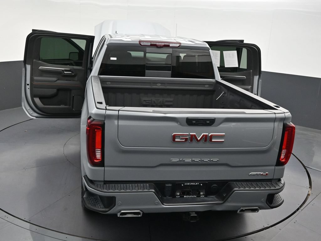 Used 2025 GMC Sierra 1500 AT4 w/ AT4 Premium Package AWD/4WD image 35