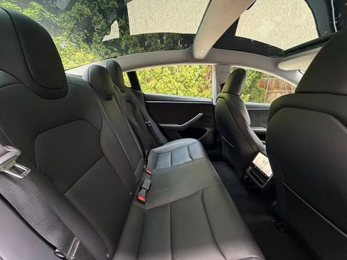 Used 2025 Tesla Model 3 Long Range AWD/4WD image 7