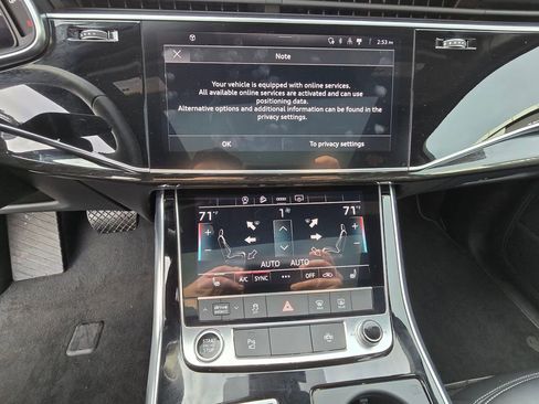 Used 2025 Audi Q7 3.0T Premium Plus image 29