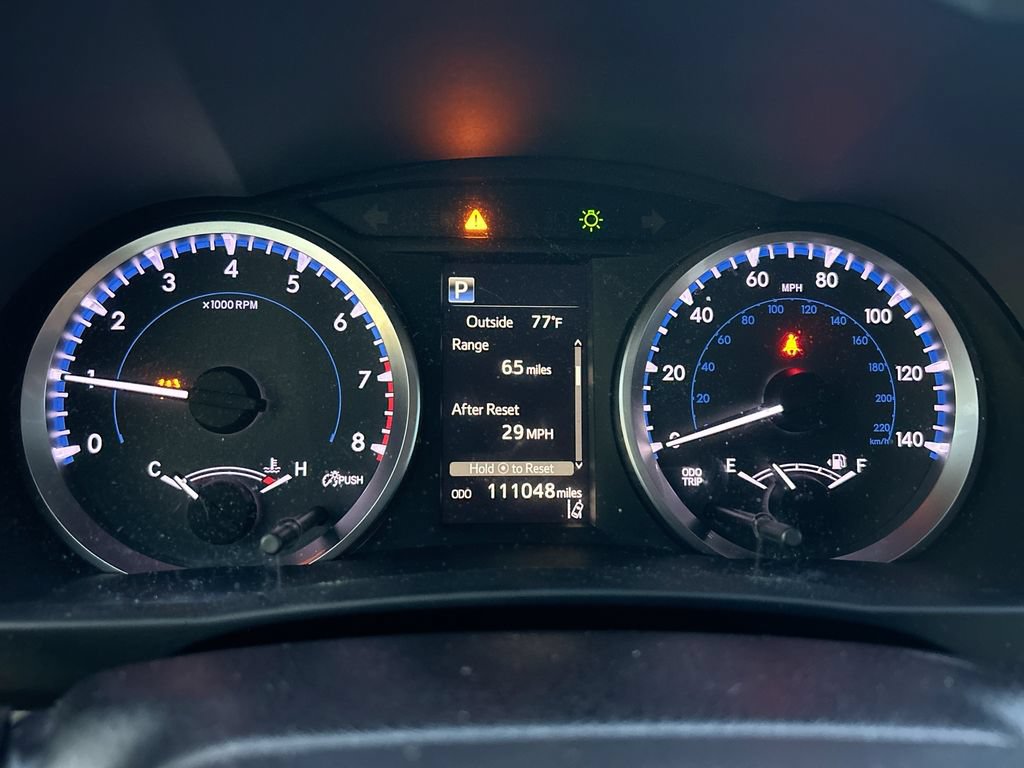 Used 2017 Toyota Highlander Plus FWD image 21