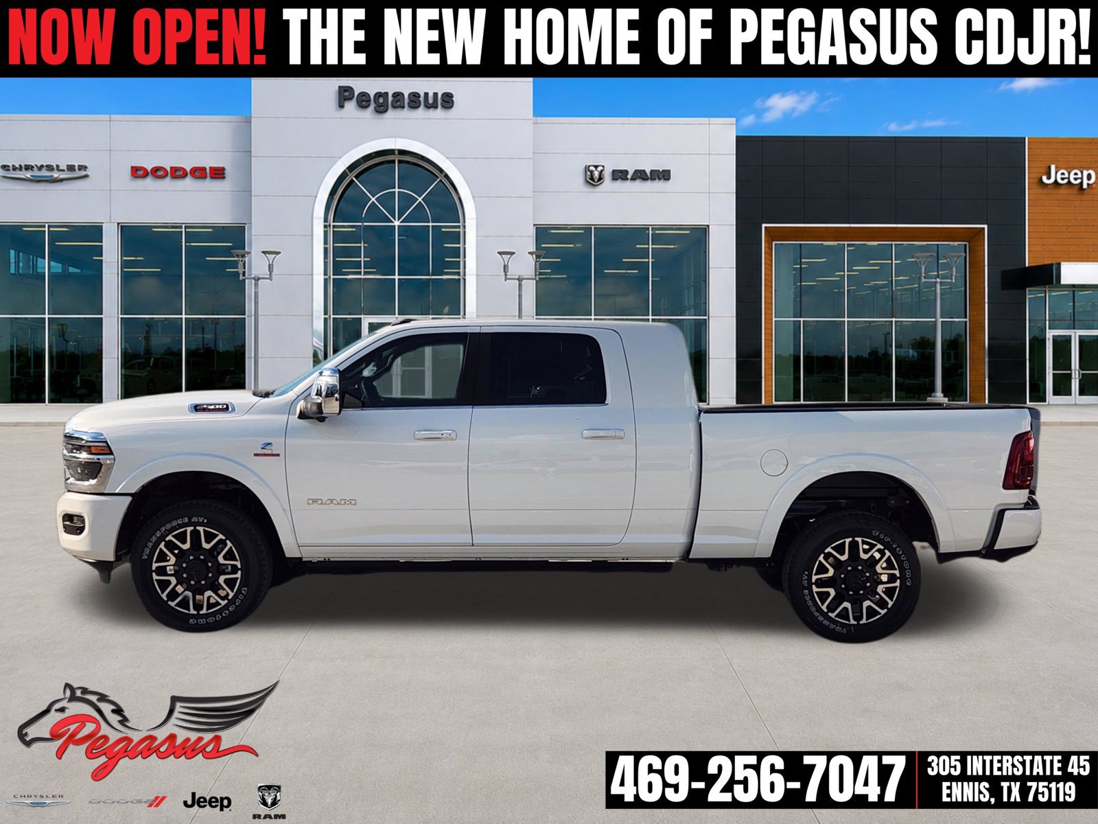 New 2027 RAM 2500 Limited AWD/4WD image 3