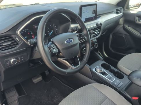 Used 2021 Ford Escape SE w/ Convenience Package AWD/4WD image 12