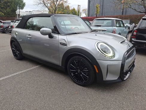 Used 2024 MINI Cooper S image 30